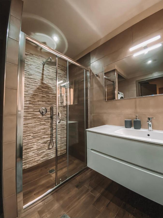 Lovely Modern Apartment In St.Julian Saint Julian's ภายนอก รูปภาพ